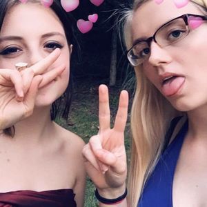 Meet your Posher, Candice